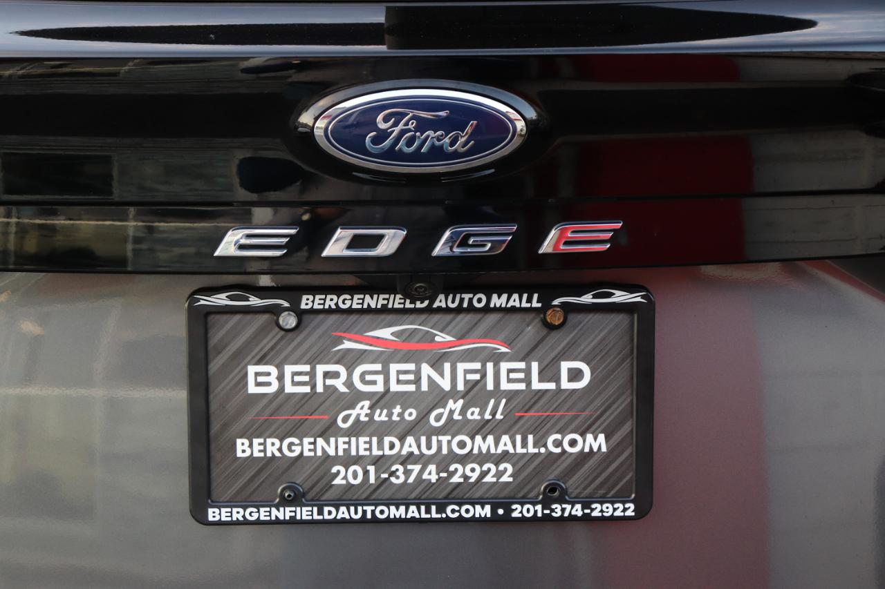 Ford Edge SEL AWD 2024