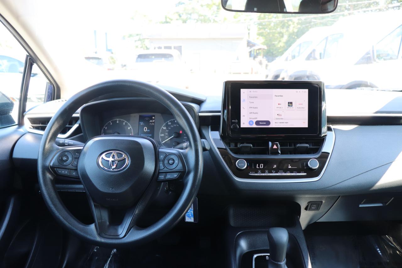 Toyota Corolla LE CVT (Natl) 2025