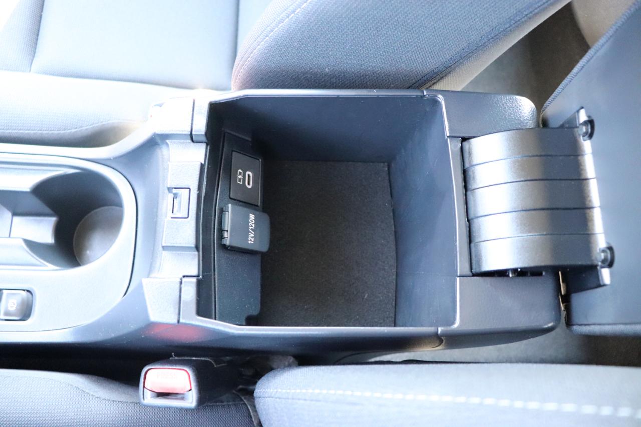Toyota Corolla LE CVT (Natl) 2025