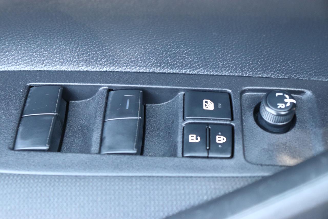 Toyota Corolla LE CVT (Natl) 2025