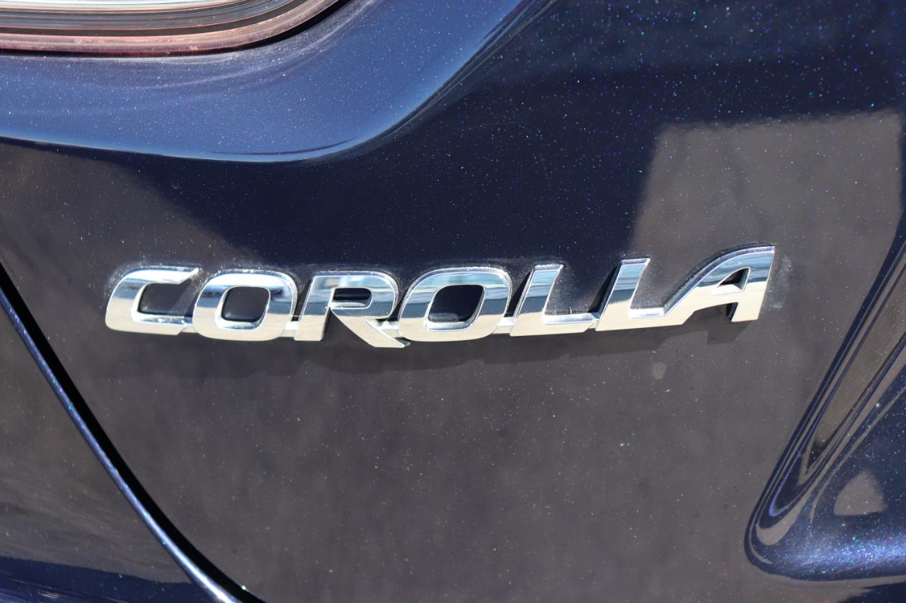 Toyota Corolla LE CVT (Natl) 2025