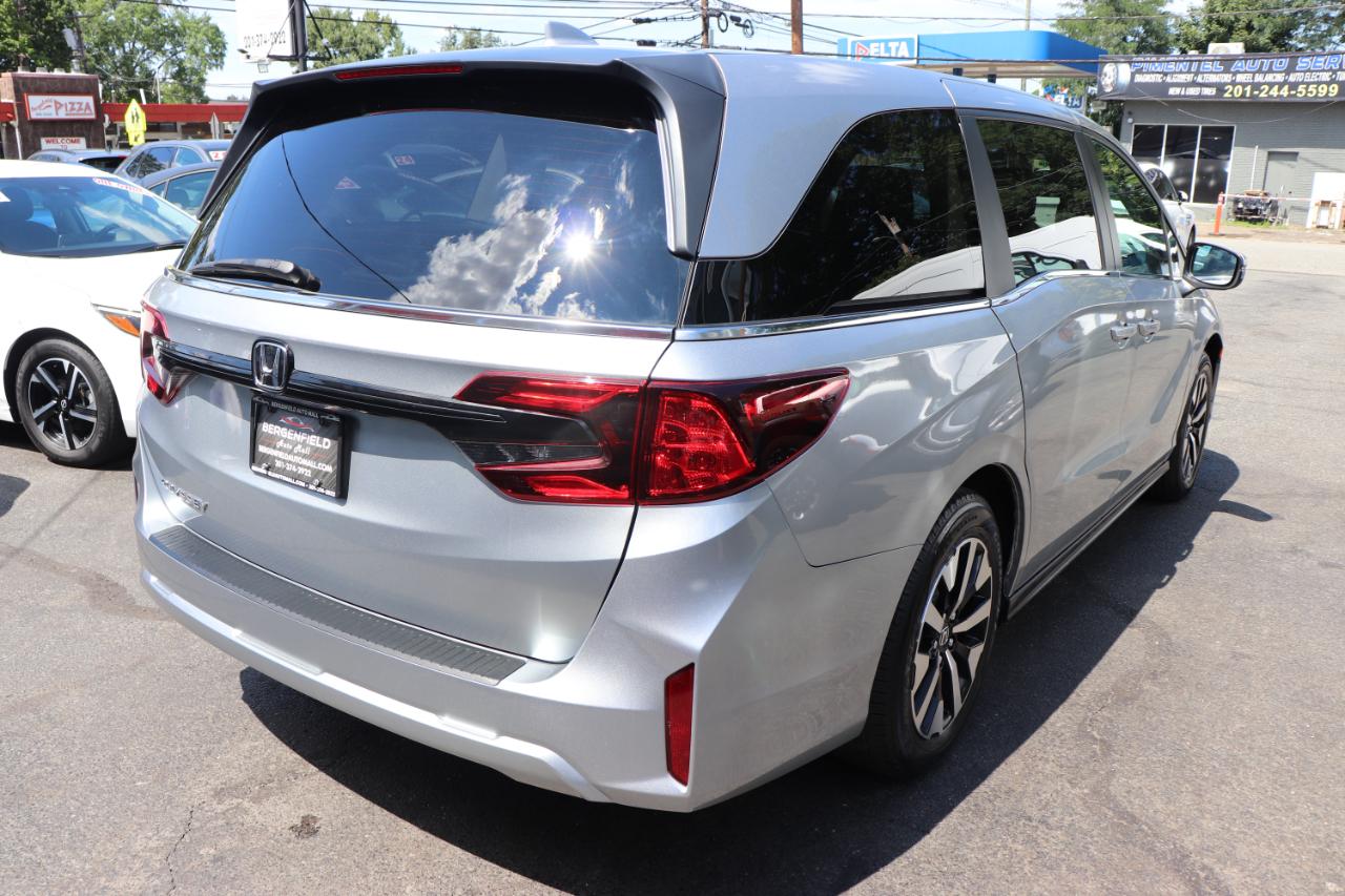 Honda Odyssey EX-L Auto 2026