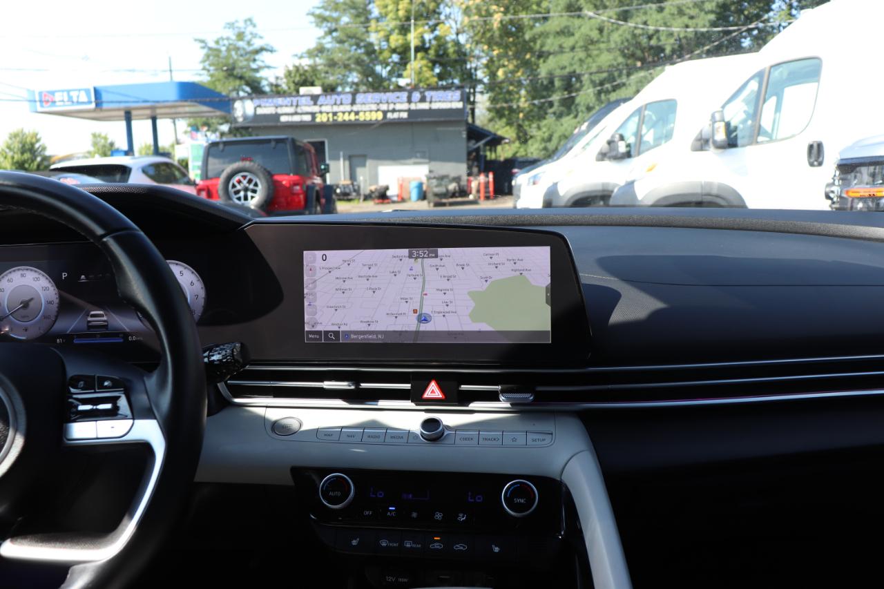 Hyundai Elantra Limited IVT 2024