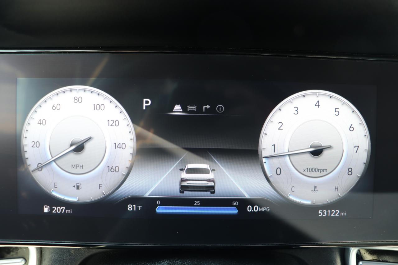 Hyundai Elantra Limited IVT 2024