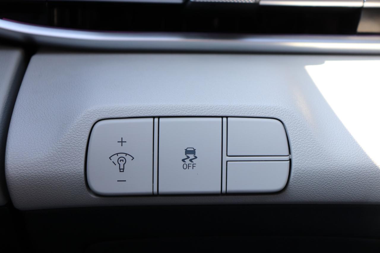 Hyundai Elantra Limited IVT 2024