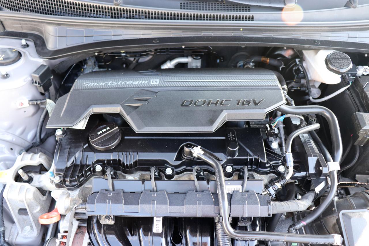 Hyundai Elantra Limited IVT 2024