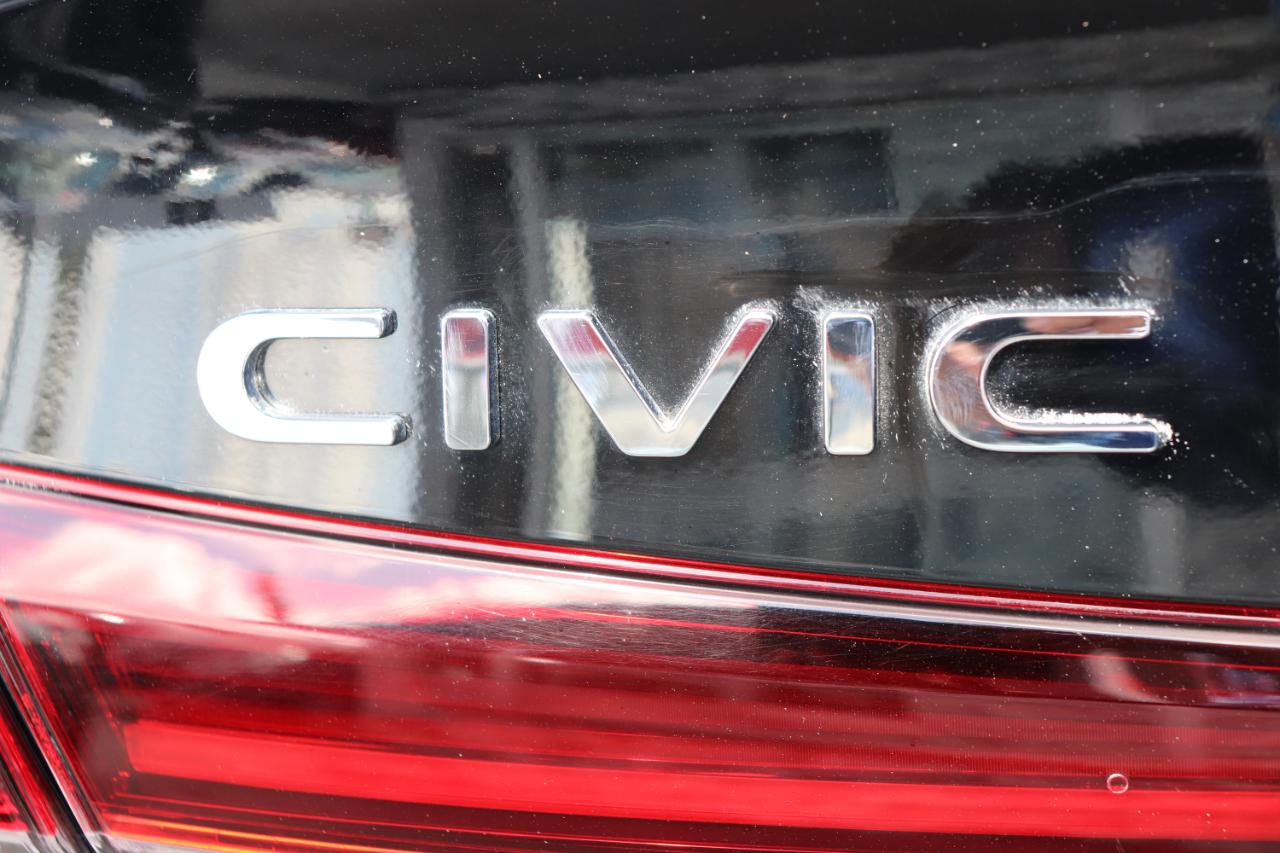 Honda Civic Sedan Sport CVT 2025