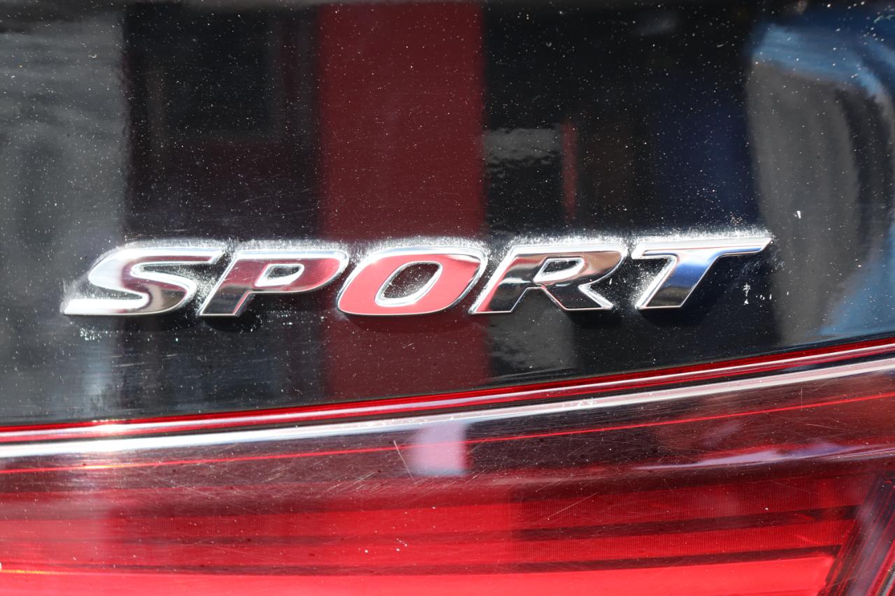 Honda Civic Sedan Sport CVT 2025