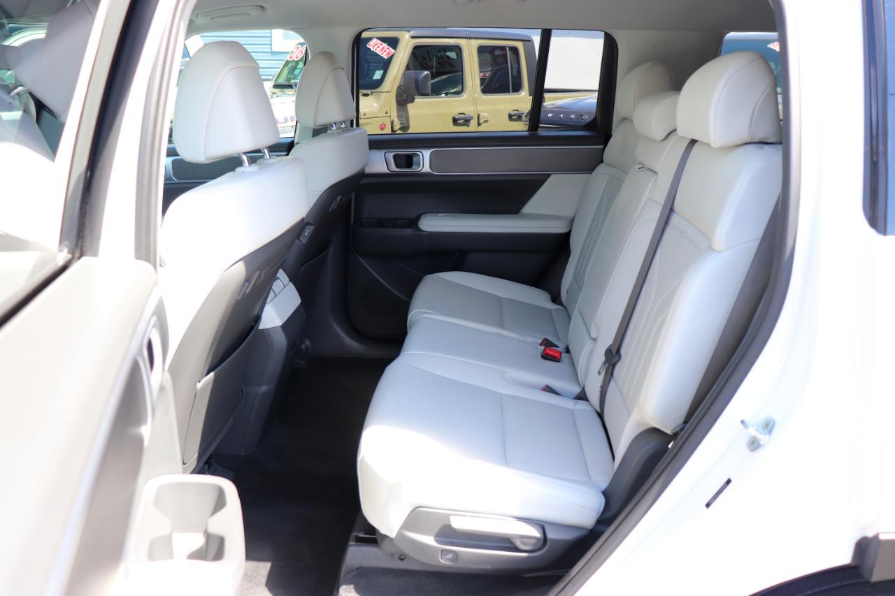 Hyundai Santa Fe SEL FWD 2026