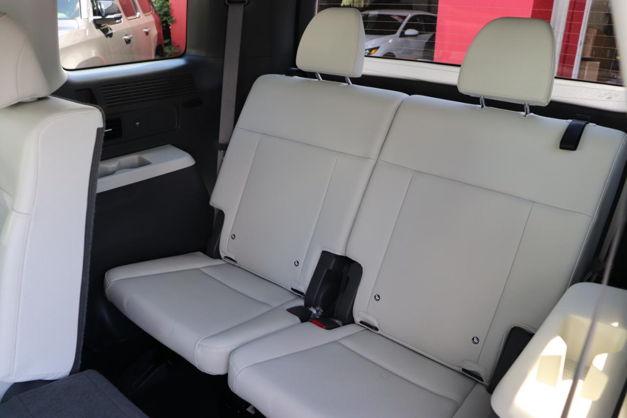 Hyundai Santa Fe SEL FWD 2026
