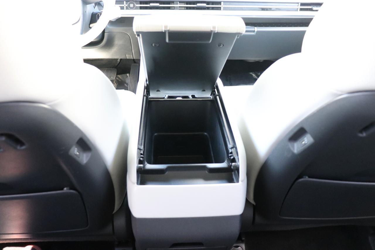 Hyundai Santa Fe SEL FWD 2026