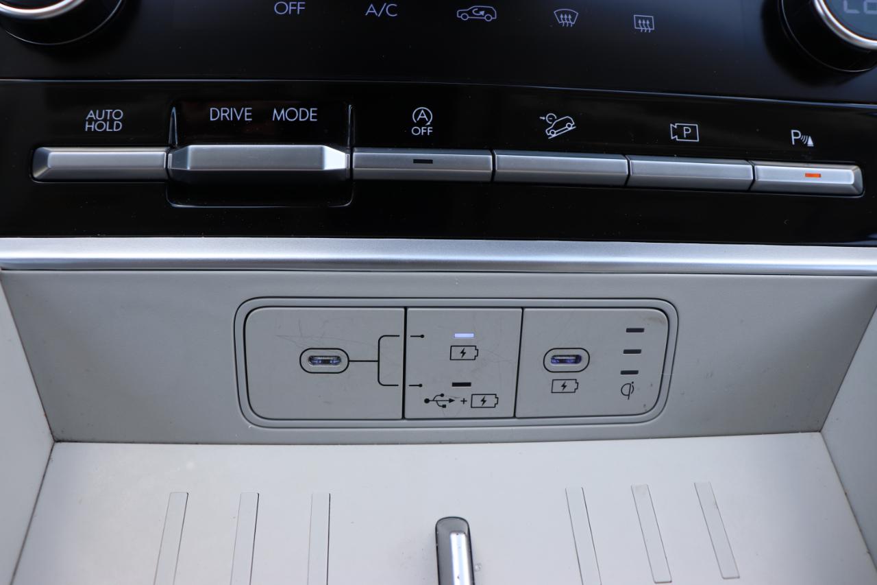 Hyundai Santa Fe SEL FWD 2026