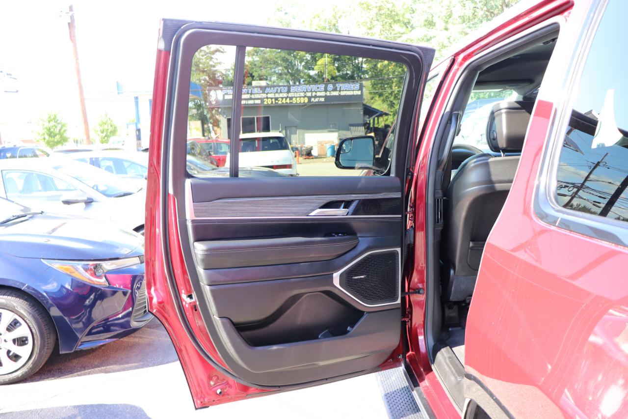 Jeep Wagoneer Series III 4x4 2024