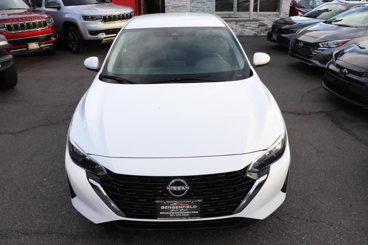 Nissan Sentra S CVT 2024