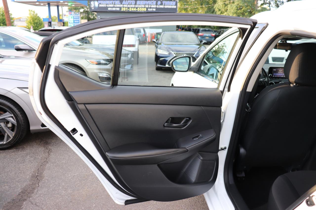 Nissan Sentra S CVT 2024