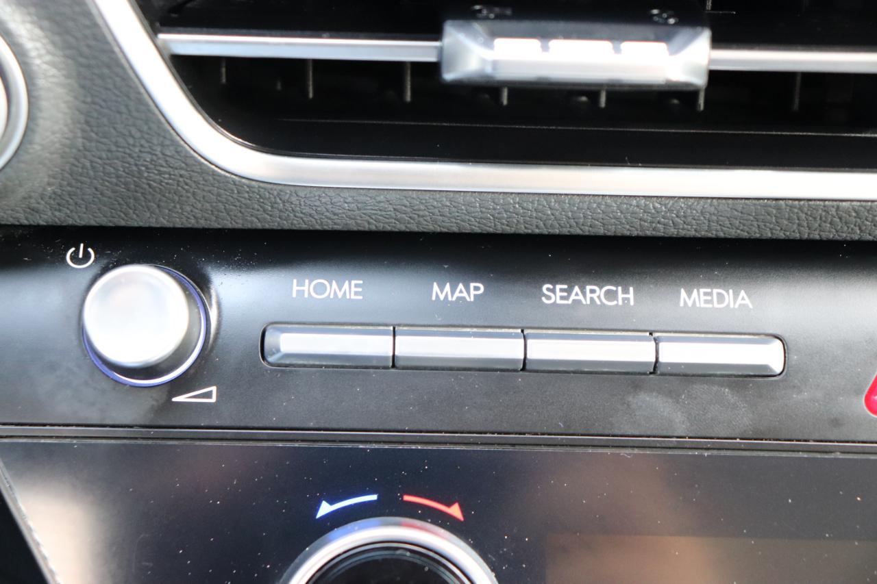 Hyundai Sonata SEL FWD 2025