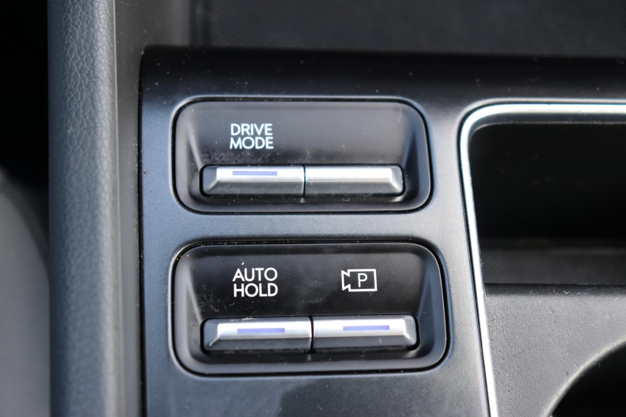 Hyundai Sonata SEL FWD 2025