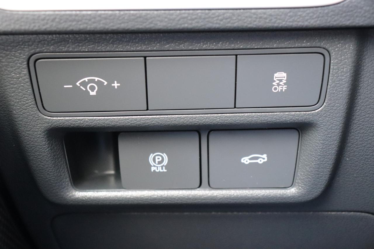 Hyundai Sonata SEL FWD 2025