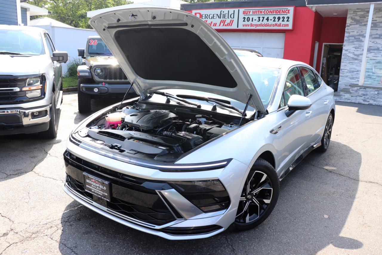 Hyundai Sonata SEL FWD 2025