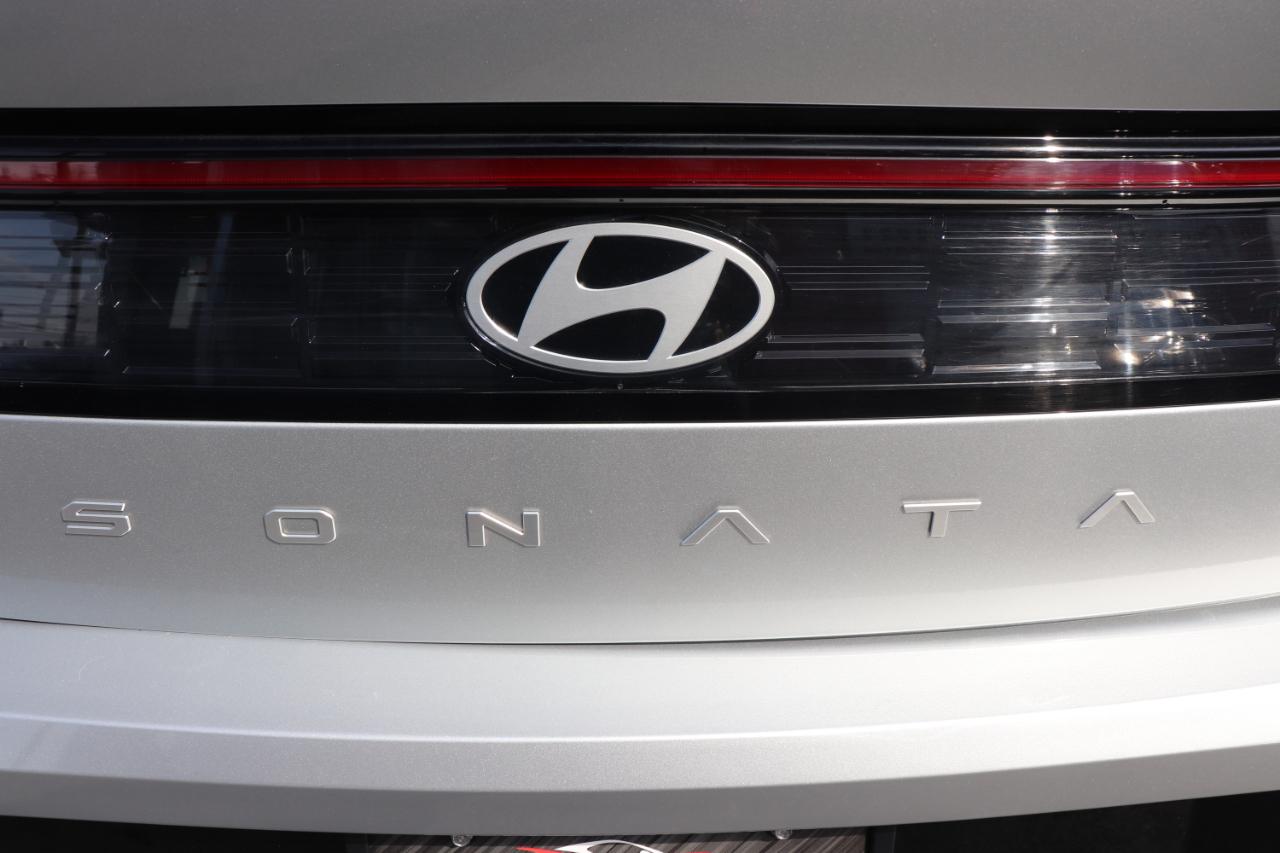 Hyundai Sonata SEL FWD 2025