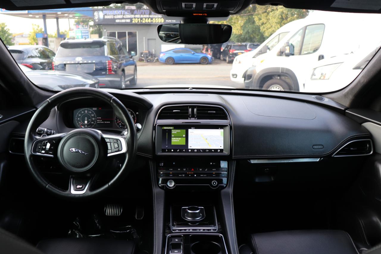 Jaguar F-Pace S AWD 2020