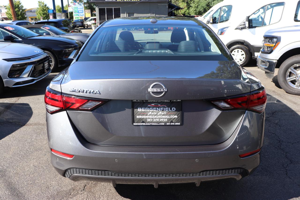 Nissan Sentra SV CVT 2025