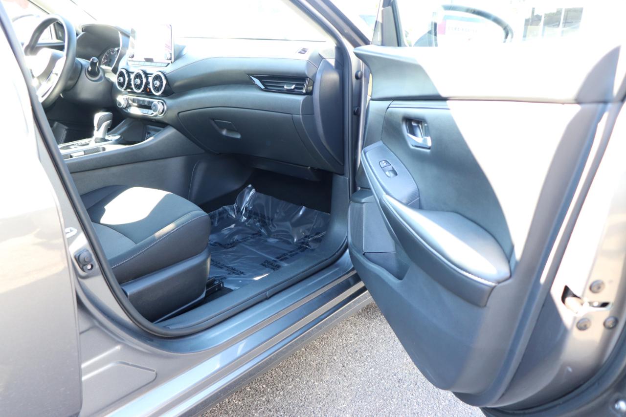 Nissan Sentra SV CVT 2025