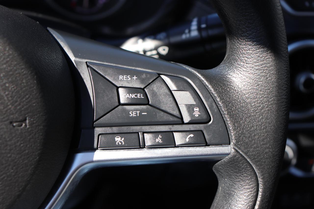 Nissan Sentra SV CVT 2025
