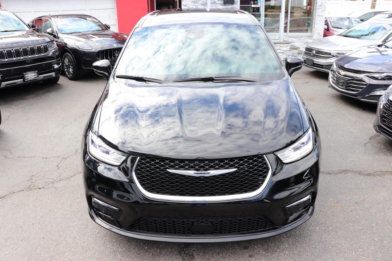 Chrysler Pacifica Select FWD 2026
