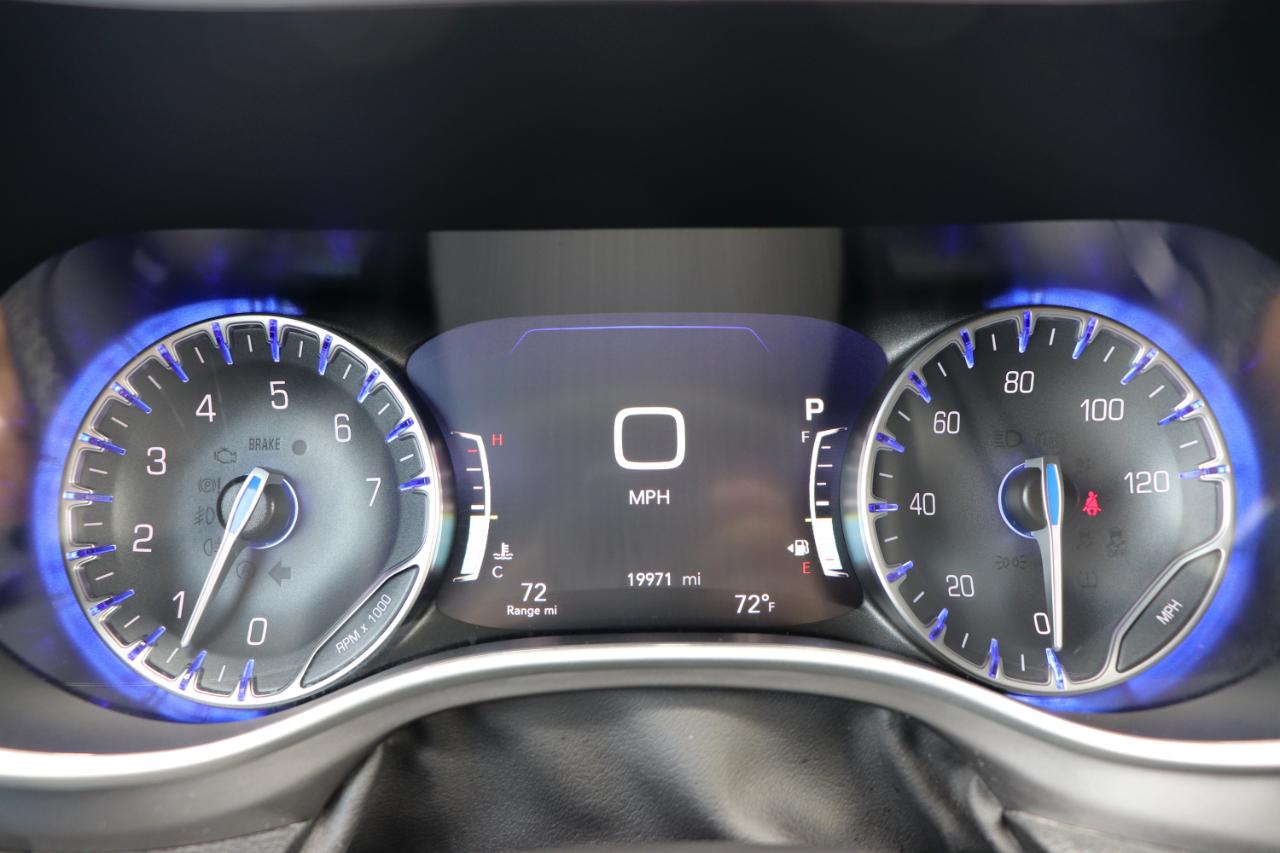 Chrysler Pacifica Select FWD 2026