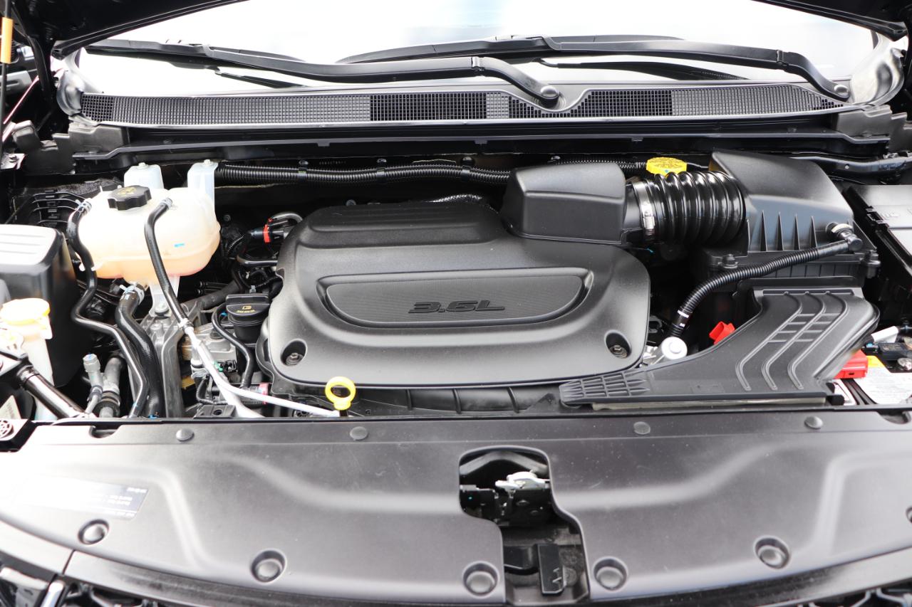 Chrysler Pacifica Select FWD 2026