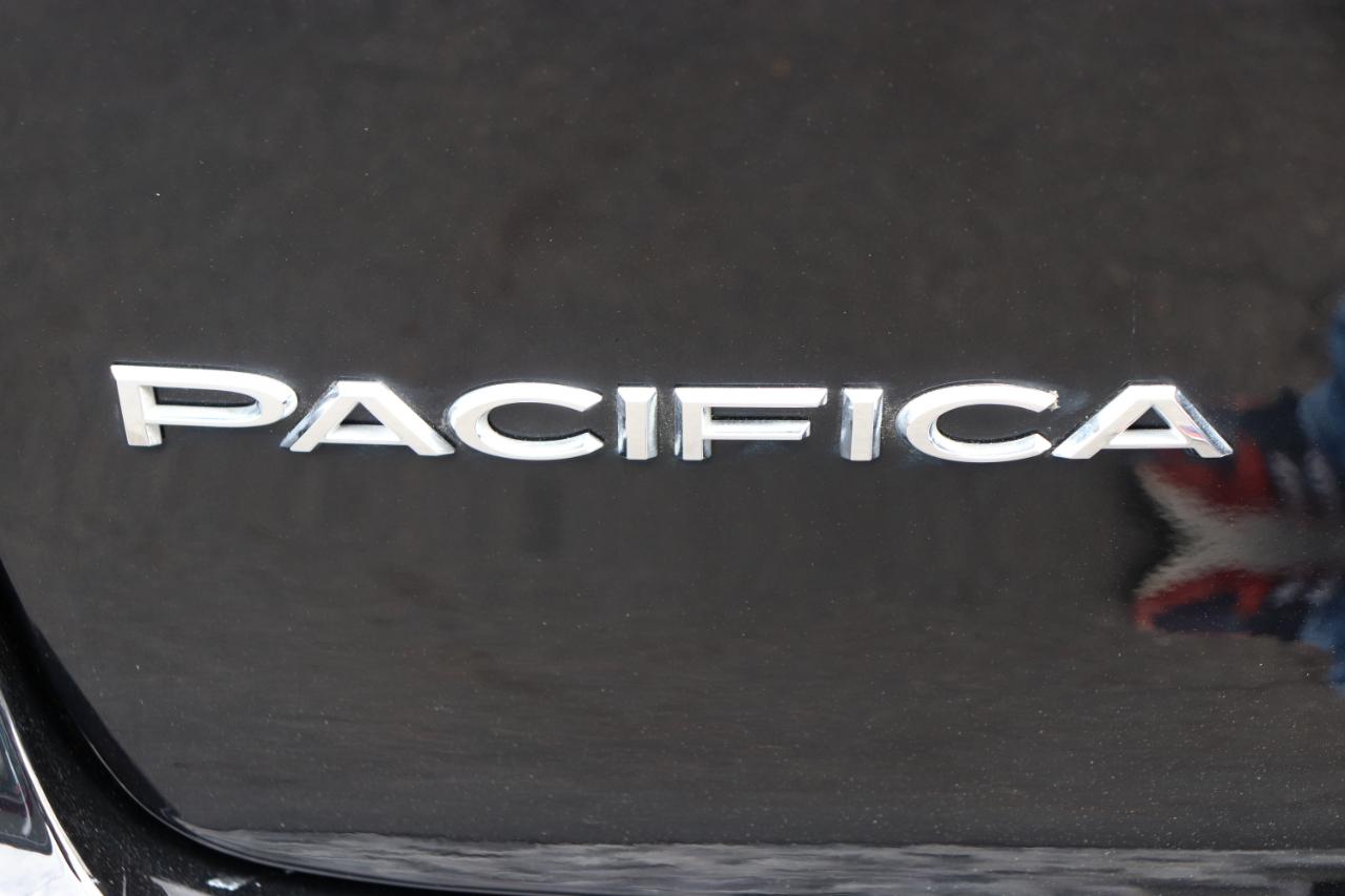 Chrysler Pacifica Select FWD 2026