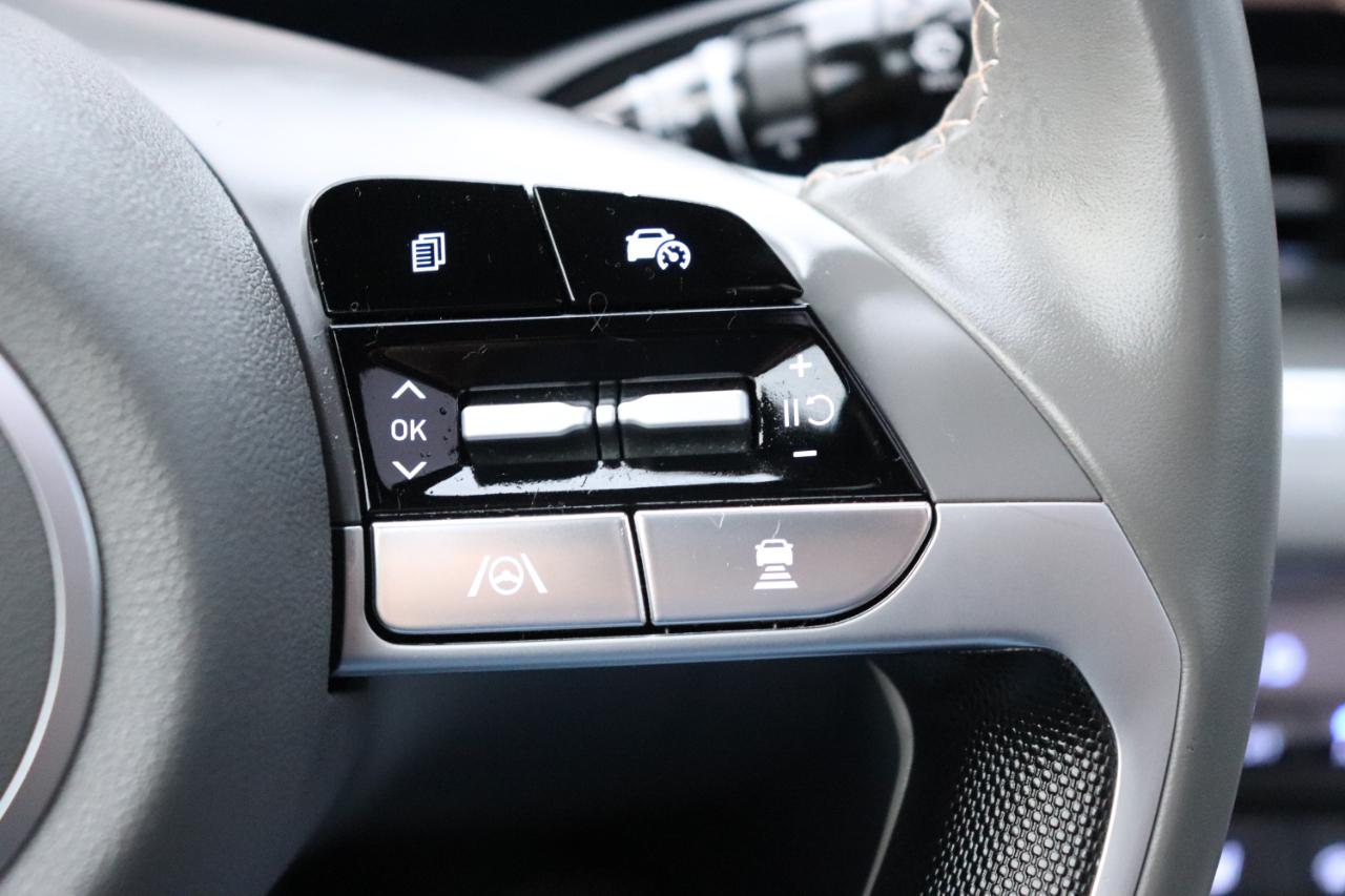 Hyundai Elantra SEL Convenience IVT 2025