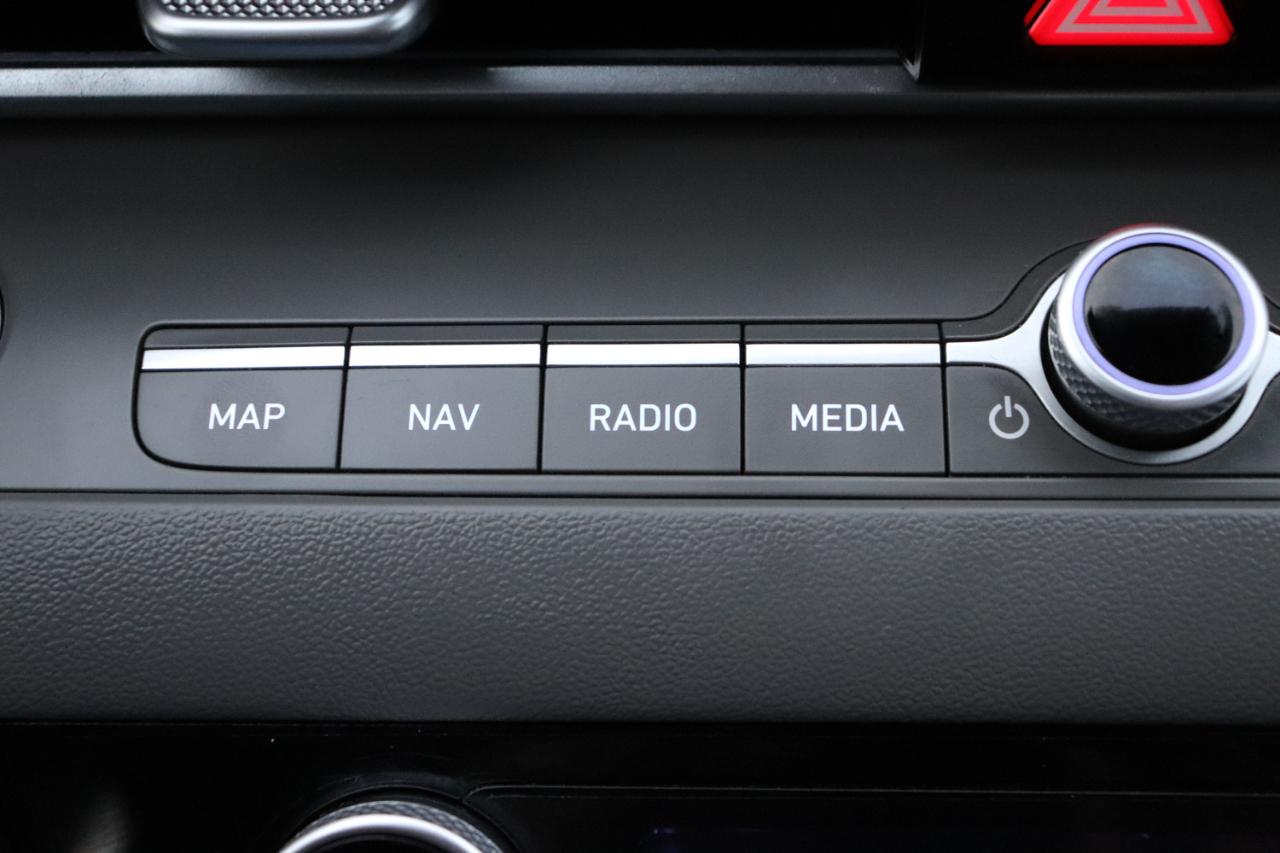 Hyundai Elantra SEL Convenience IVT 2025