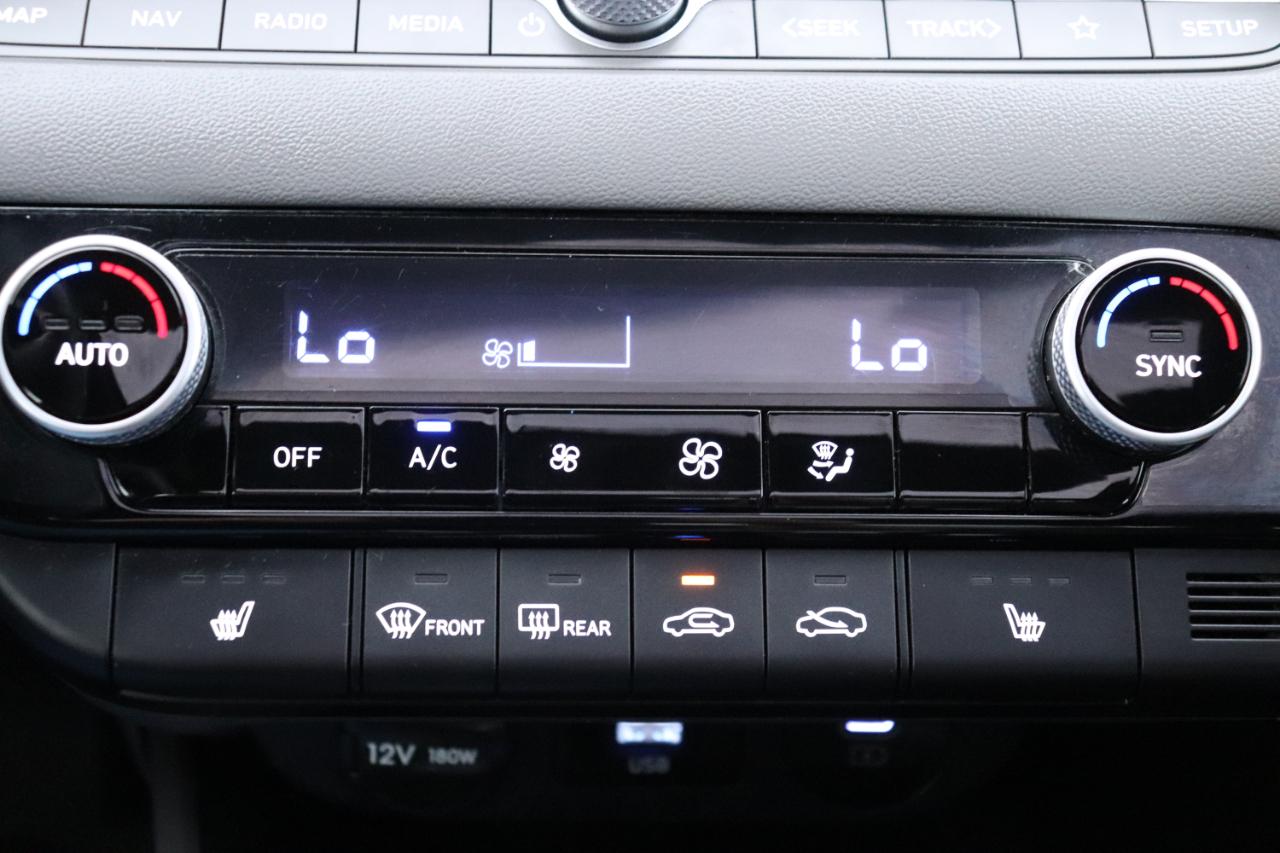 Hyundai Elantra SEL Convenience IVT 2025