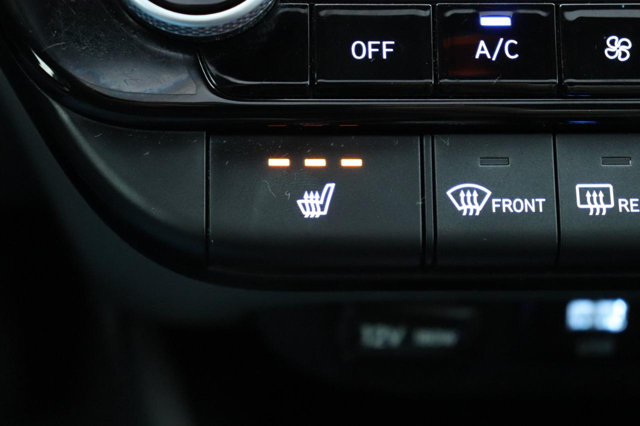 Hyundai Elantra SEL Convenience IVT 2025