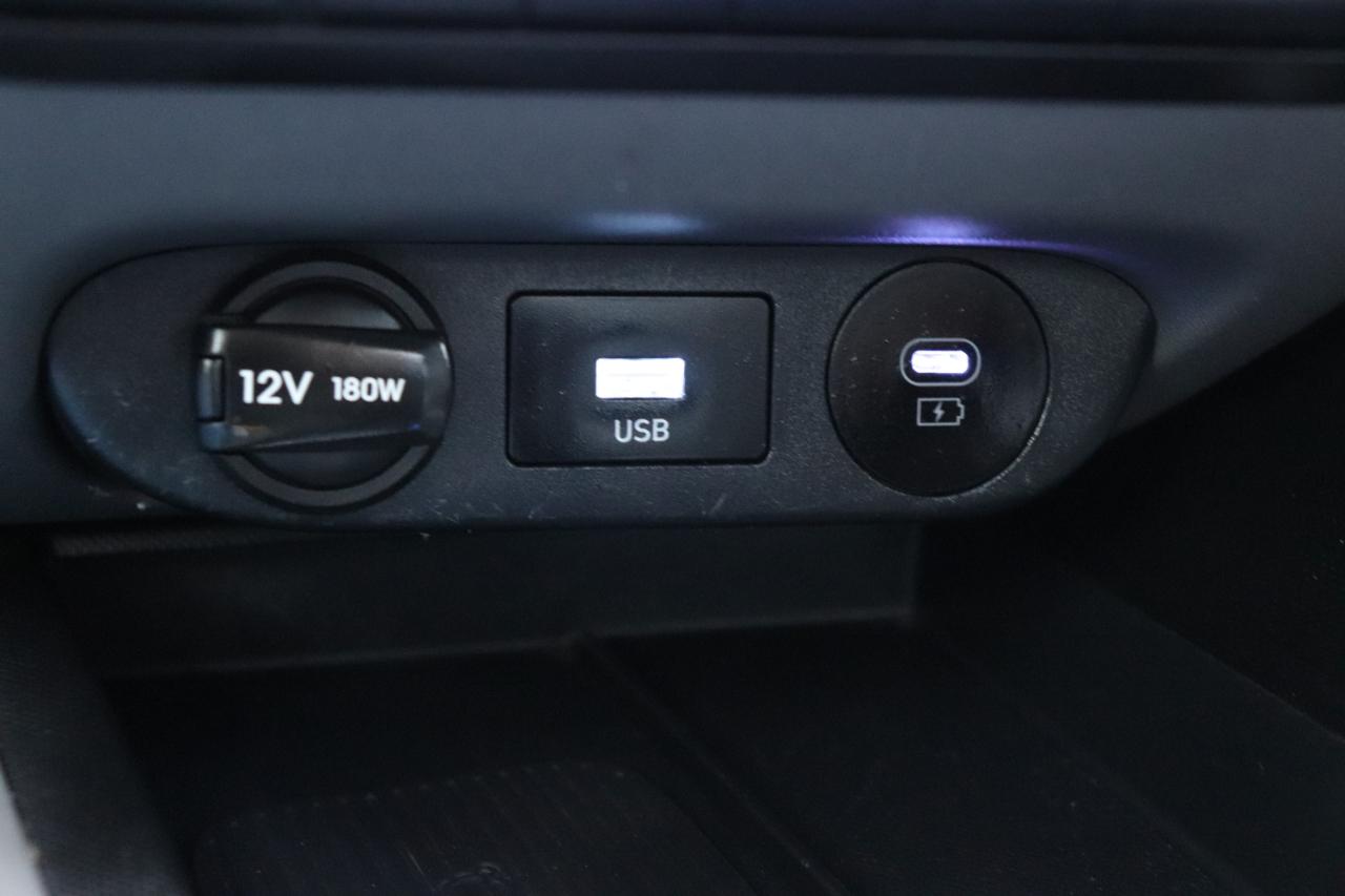 Hyundai Elantra SEL Convenience IVT 2025