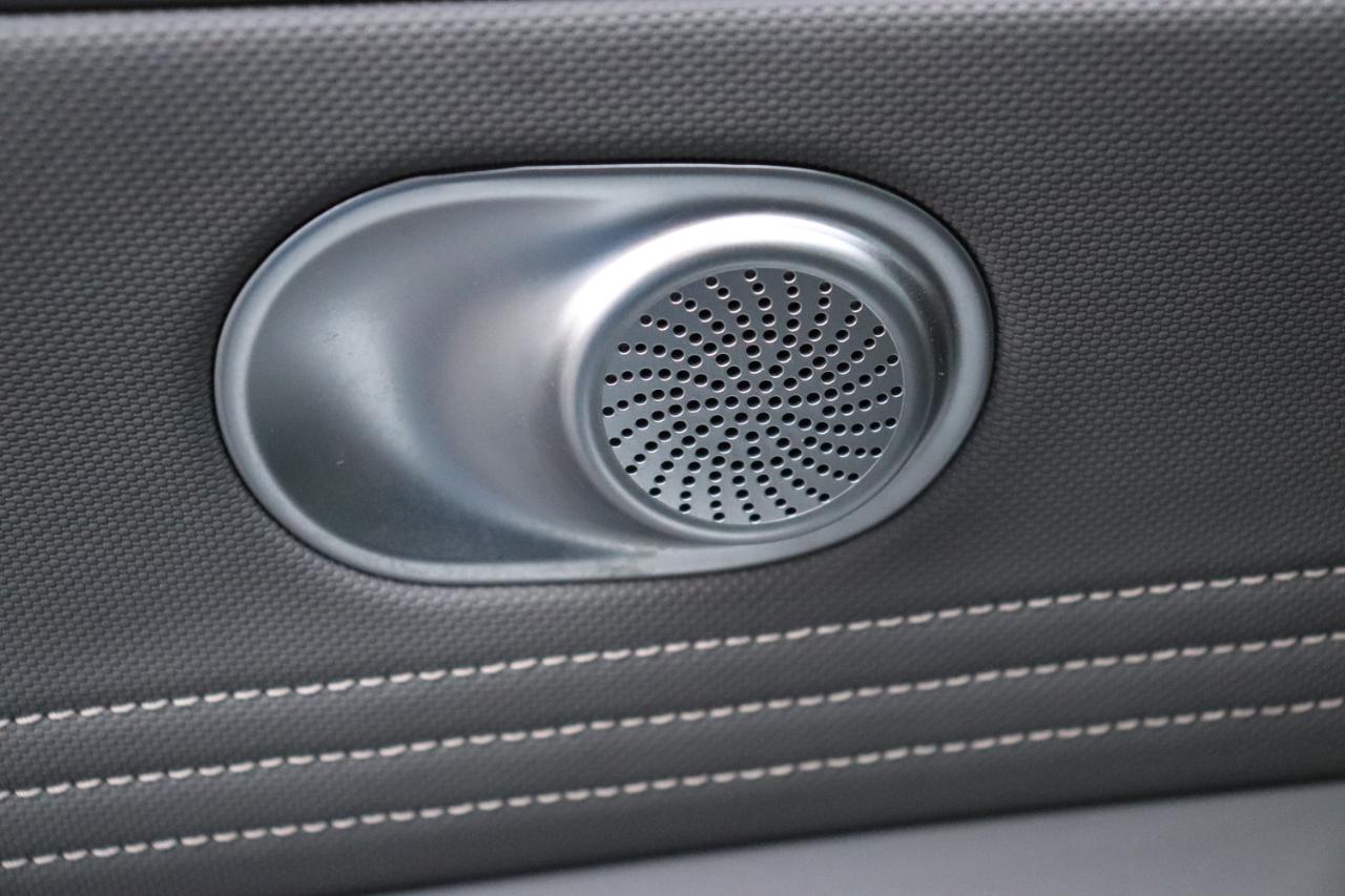 Hyundai Elantra SEL Convenience IVT 2025