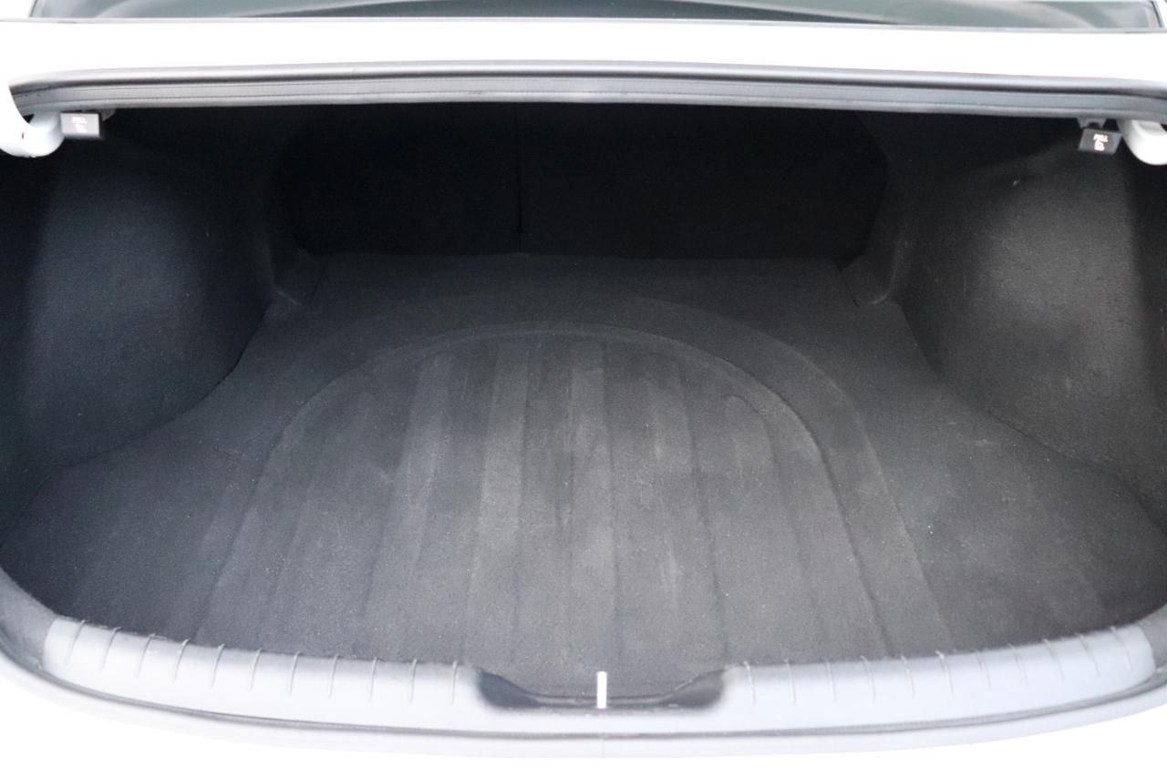 Hyundai Elantra SEL Convenience IVT 2025