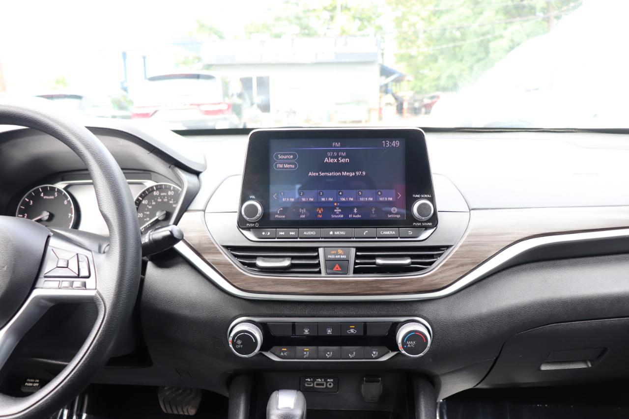 Nissan Altima 2.5 SV Sedan 2024