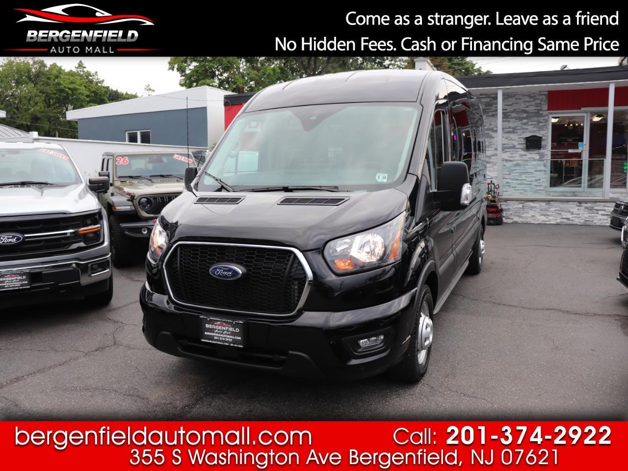 Ford Transit Passenger Wagon T-350 148" Med Roof XLT AWD 2025