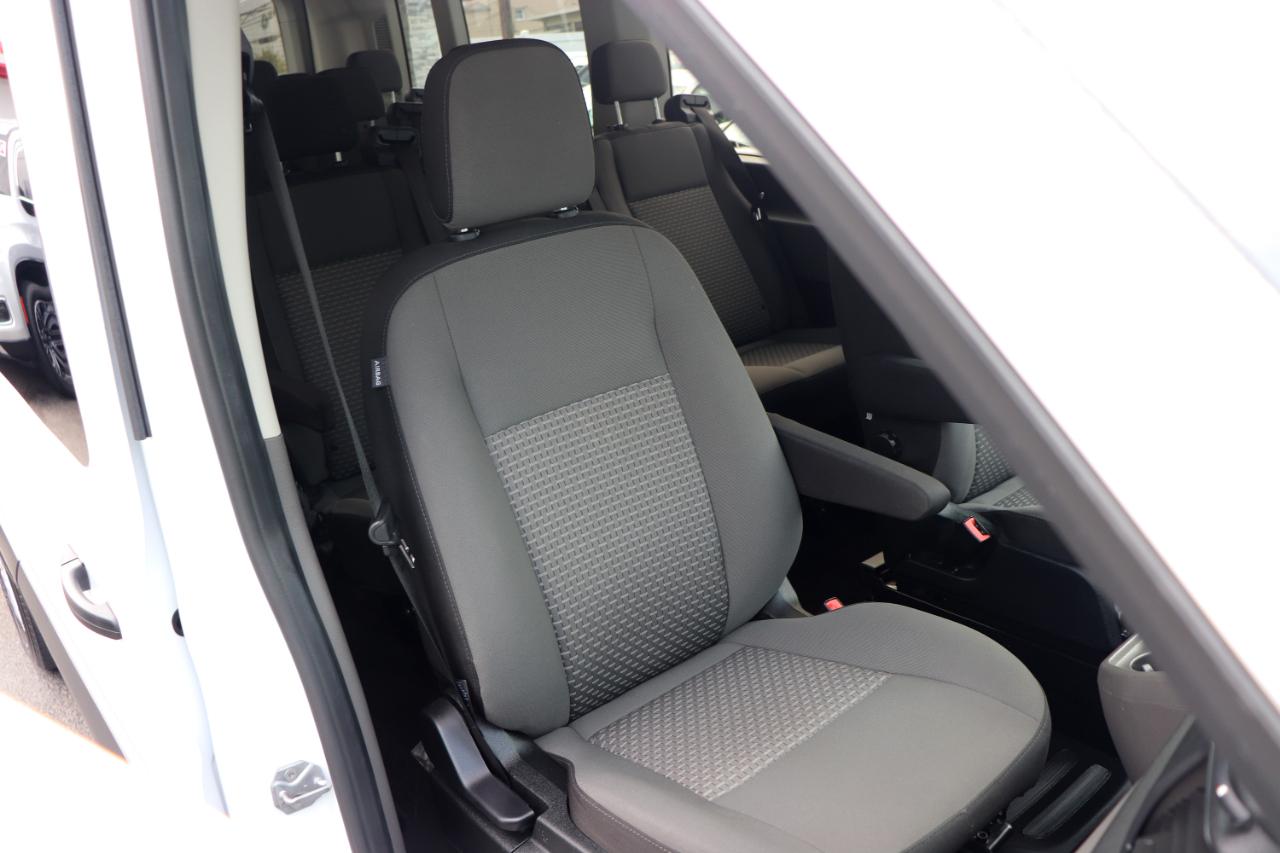 Ford Transit Passenger Wagon T-350 148" Med Roof XLT RWD 2025