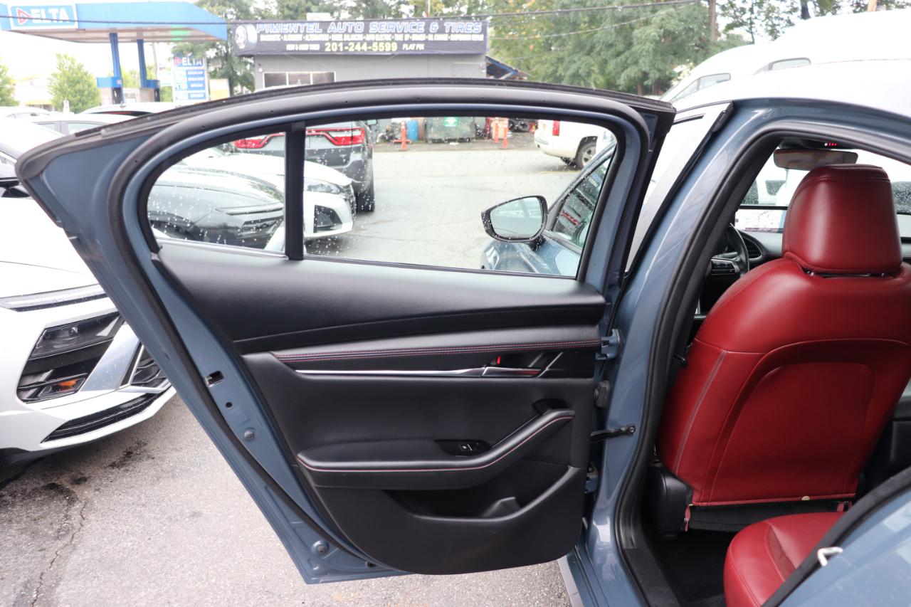 Mazda Mazda3 Sedan 2.5 S Carbon Edition AWD 2024
