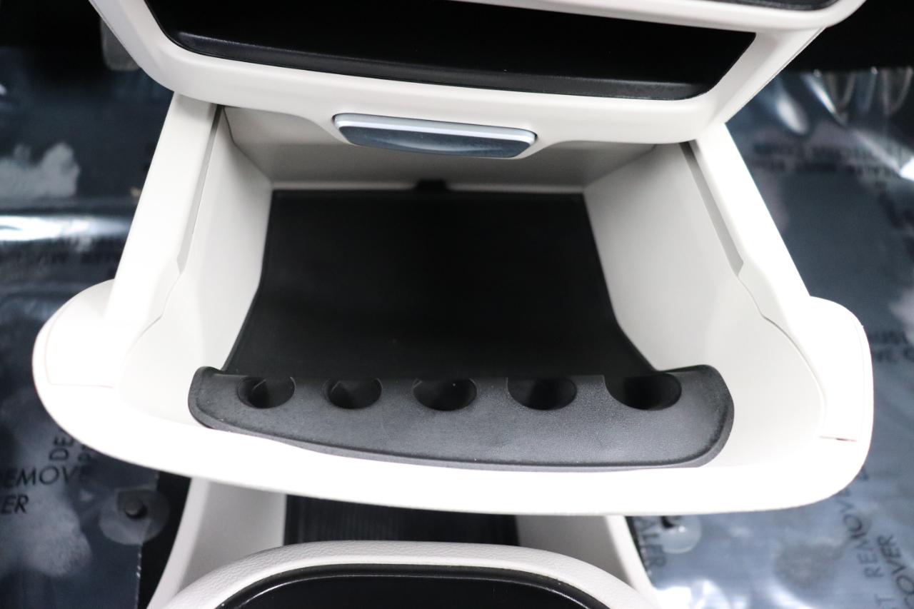 Chrysler Pacifica Touring L FWD 2024