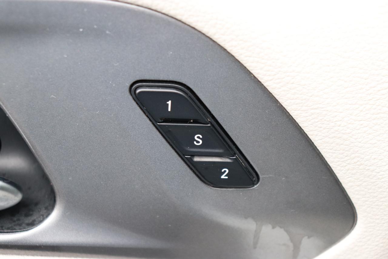 Chrysler Pacifica Touring L FWD 2024