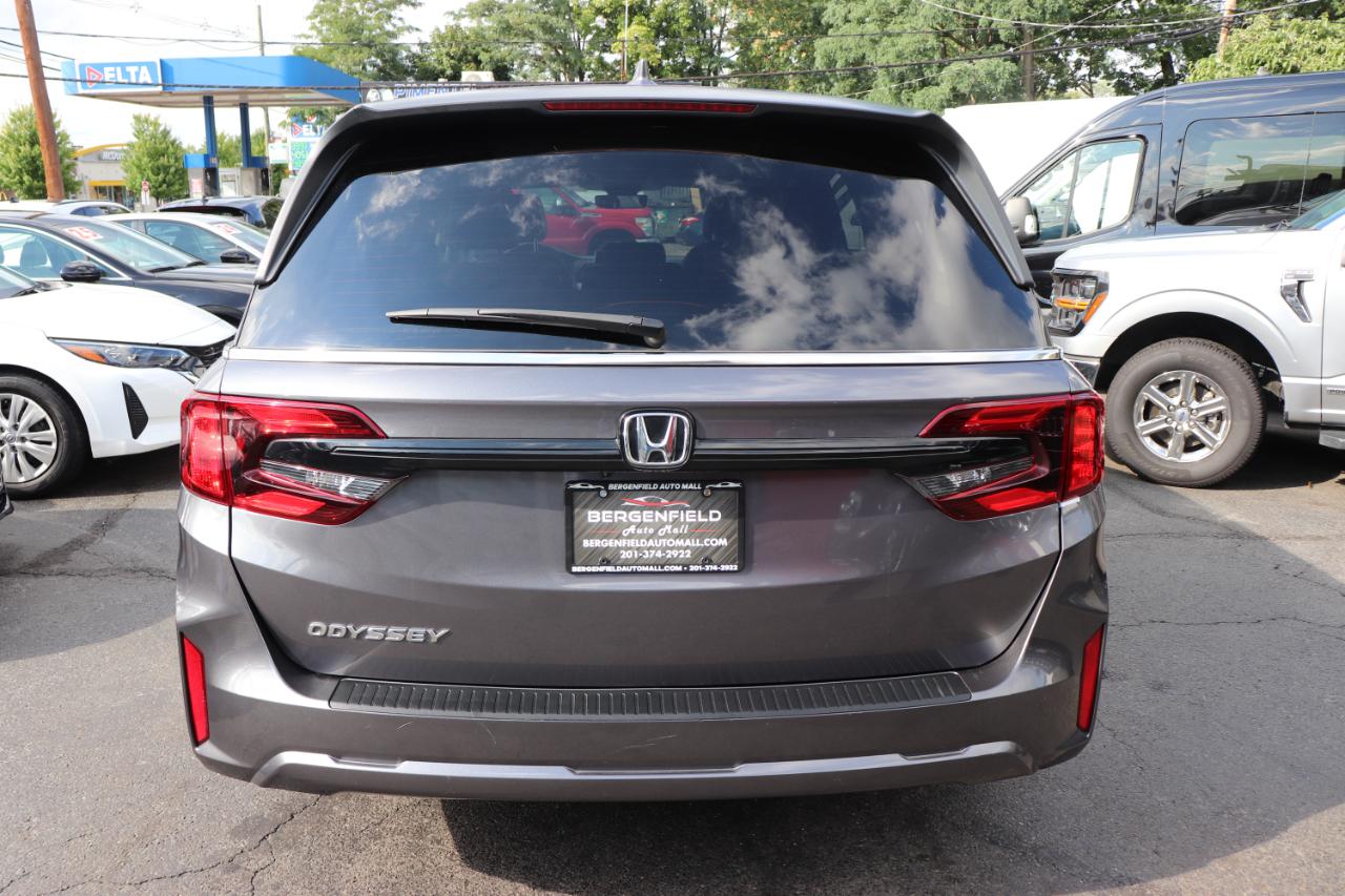 Honda Odyssey EX-L Auto 2026