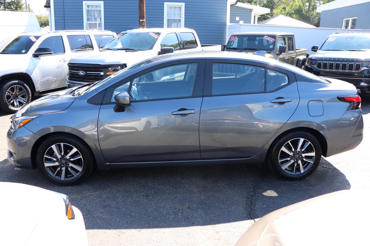 Nissan Versa SV CVT 2025