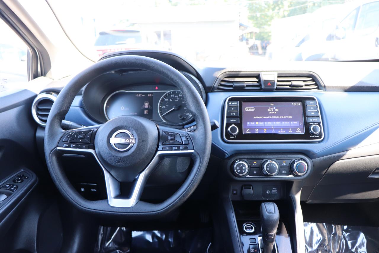 Nissan Versa SV CVT 2025