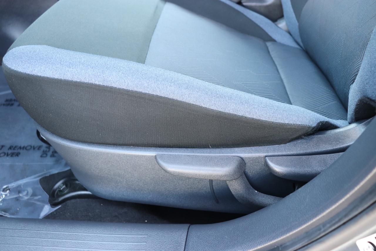 Nissan Versa SV CVT 2025