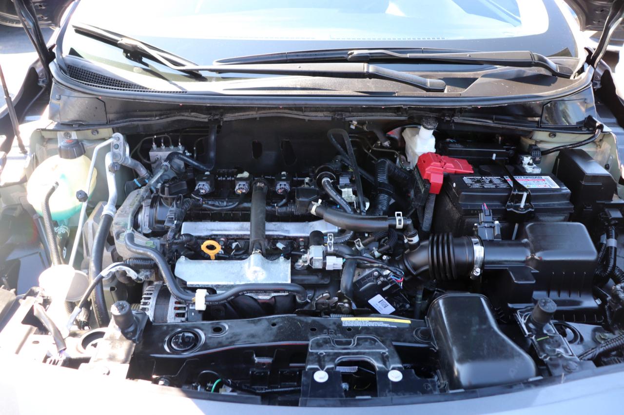 Nissan Versa SV CVT 2025